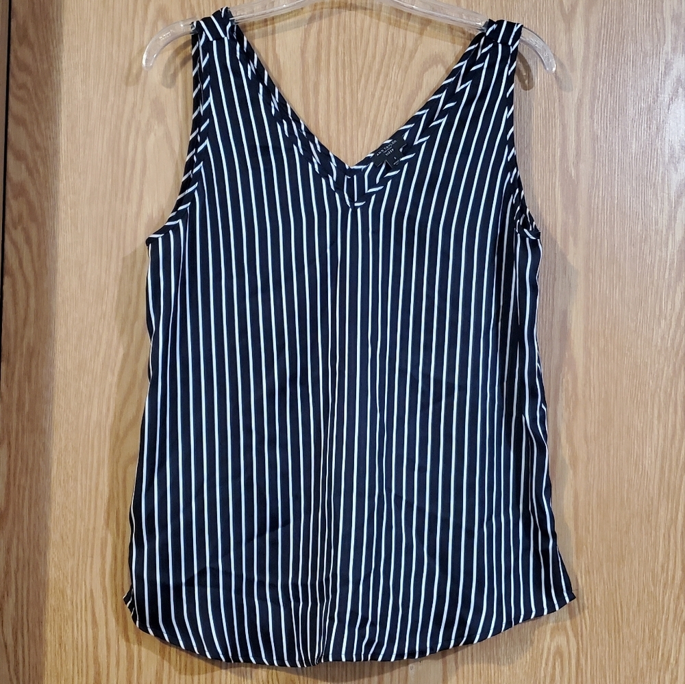 Ann Taylor sleepwear set - Picture 3 of 11